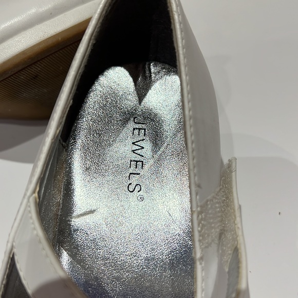 ❗️host pick❗️Girls shoes Jewels - Picture 4 of 13